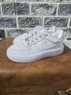 Nike Kids White Athletic Sneakers Size 10C